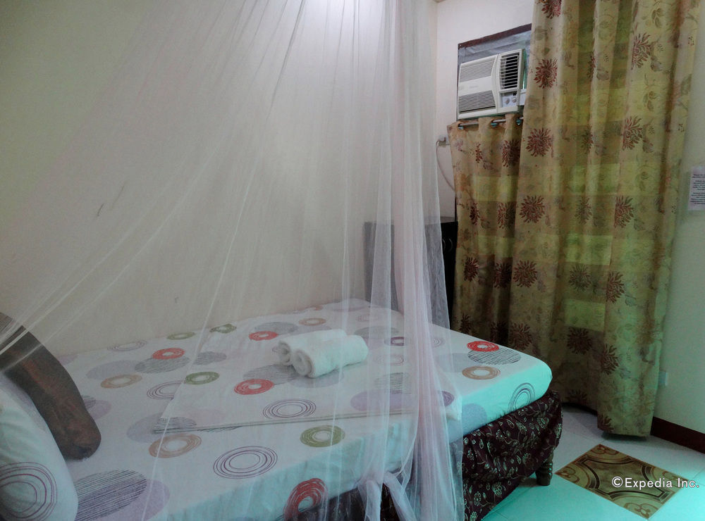 D'Lucky Garden Inn & Suites Tiniguiban Kültér fotó