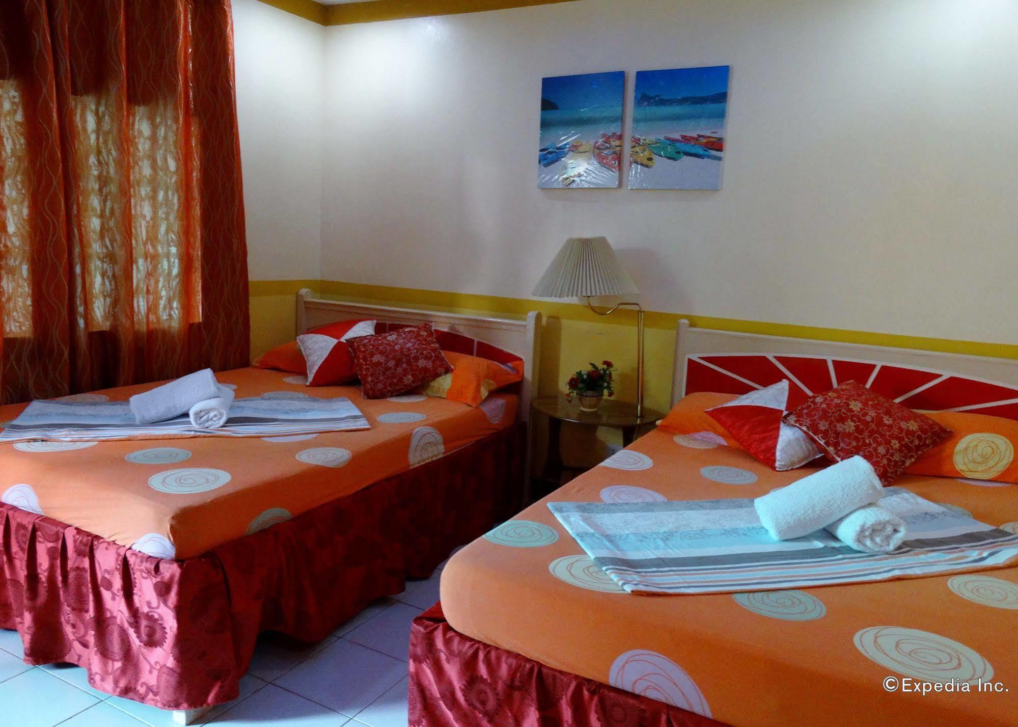 D'Lucky Garden Inn & Suites Tiniguiban Kültér fotó