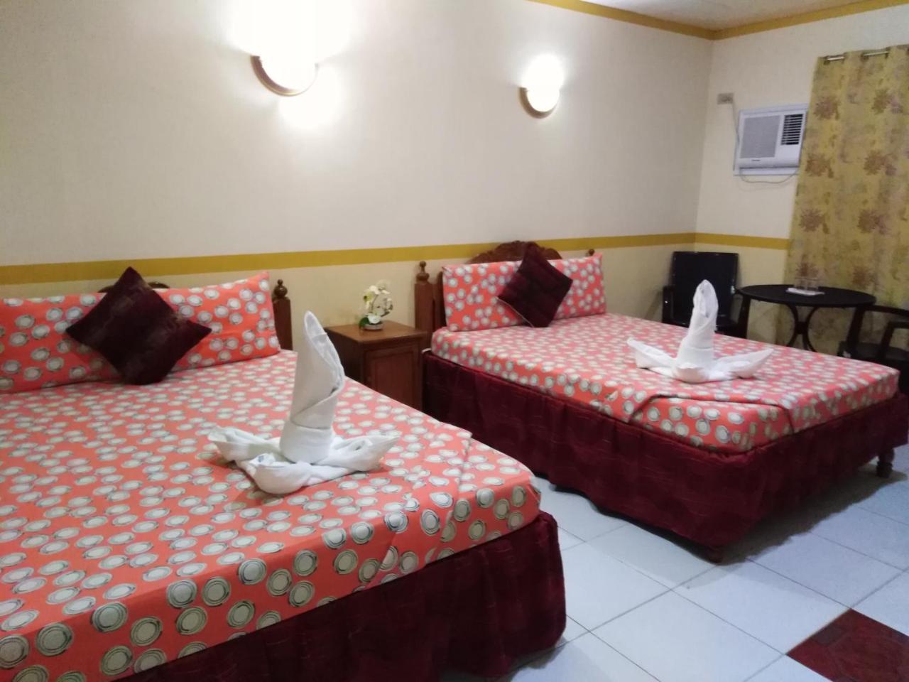 D'Lucky Garden Inn & Suites Tiniguiban Kültér fotó