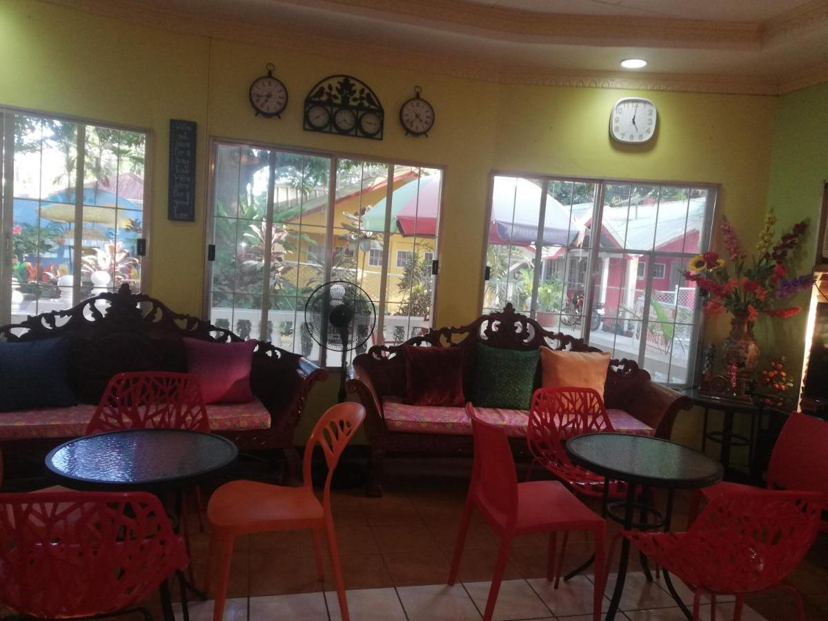 D'Lucky Garden Inn & Suites Tiniguiban Kültér fotó