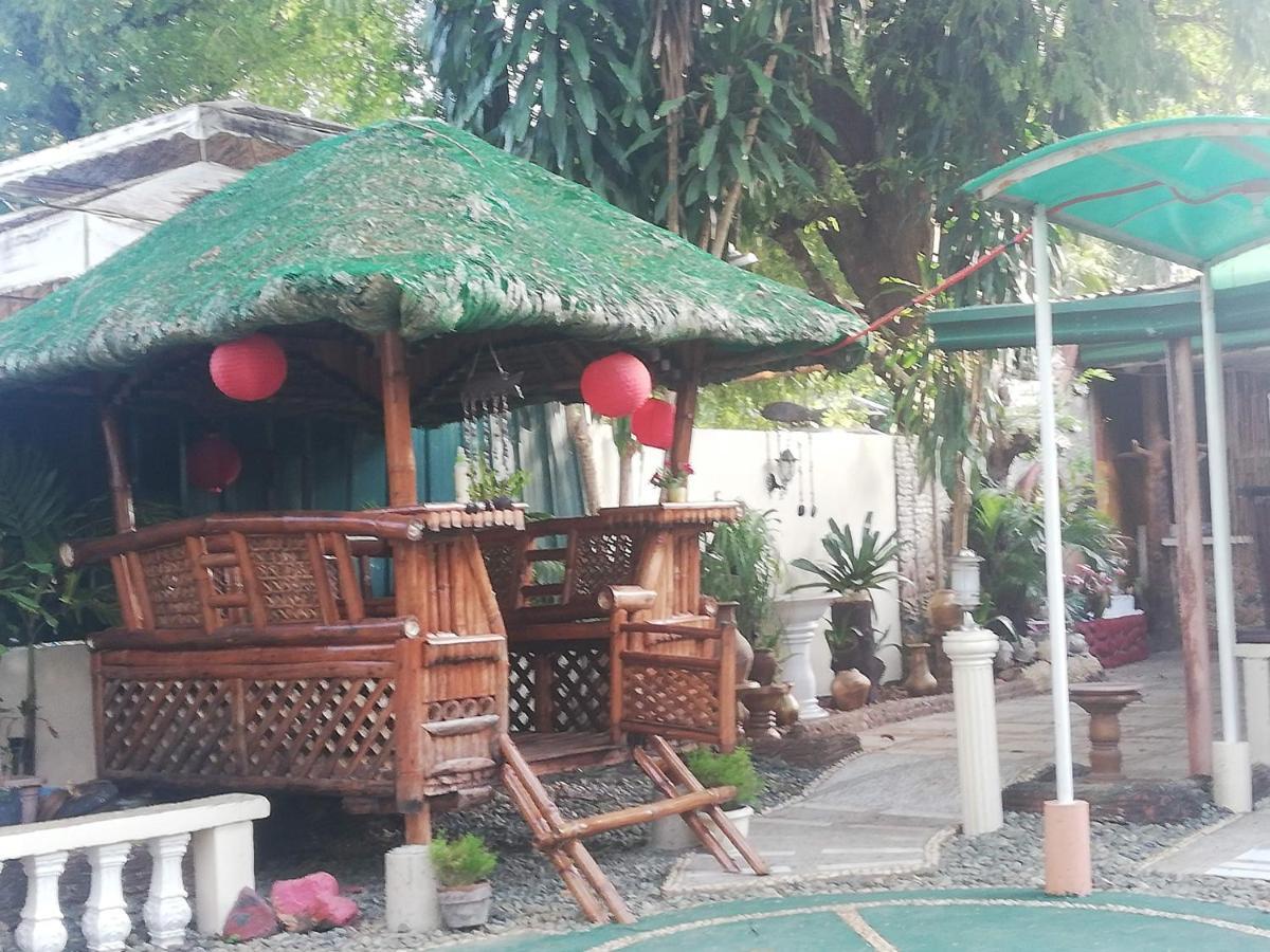D'Lucky Garden Inn & Suites Tiniguiban Kültér fotó
